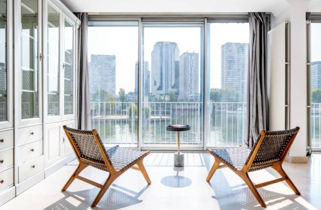 Bright 1Bedroom Apartment Centrally Located With Most Beautiful Views From Seine At 10 Minutes Walking From Beaugrenelle Shopping Mall And Eiffel Tower 巴黎 外观 照片